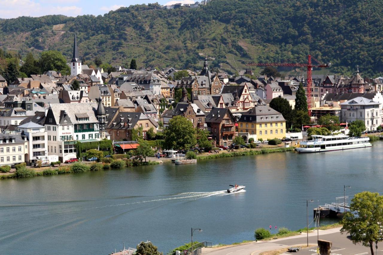 Moselromance - Luxusapartment - Grosse Terrasse - Ruhige Lage Traben-Trarbach Exteriör bild