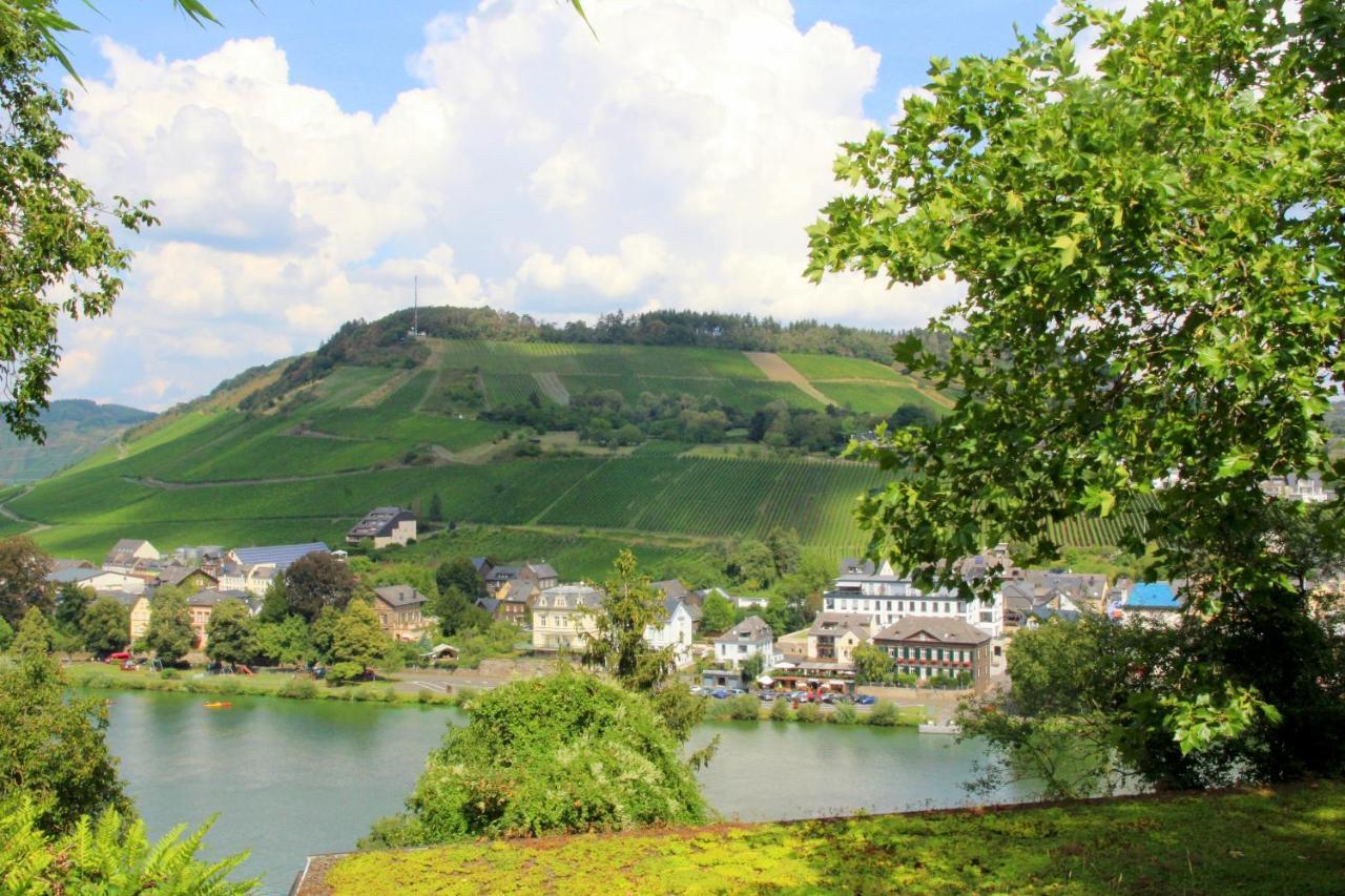 Moselromance - Luxusapartment - Grosse Terrasse - Ruhige Lage Traben-Trarbach Exteriör bild