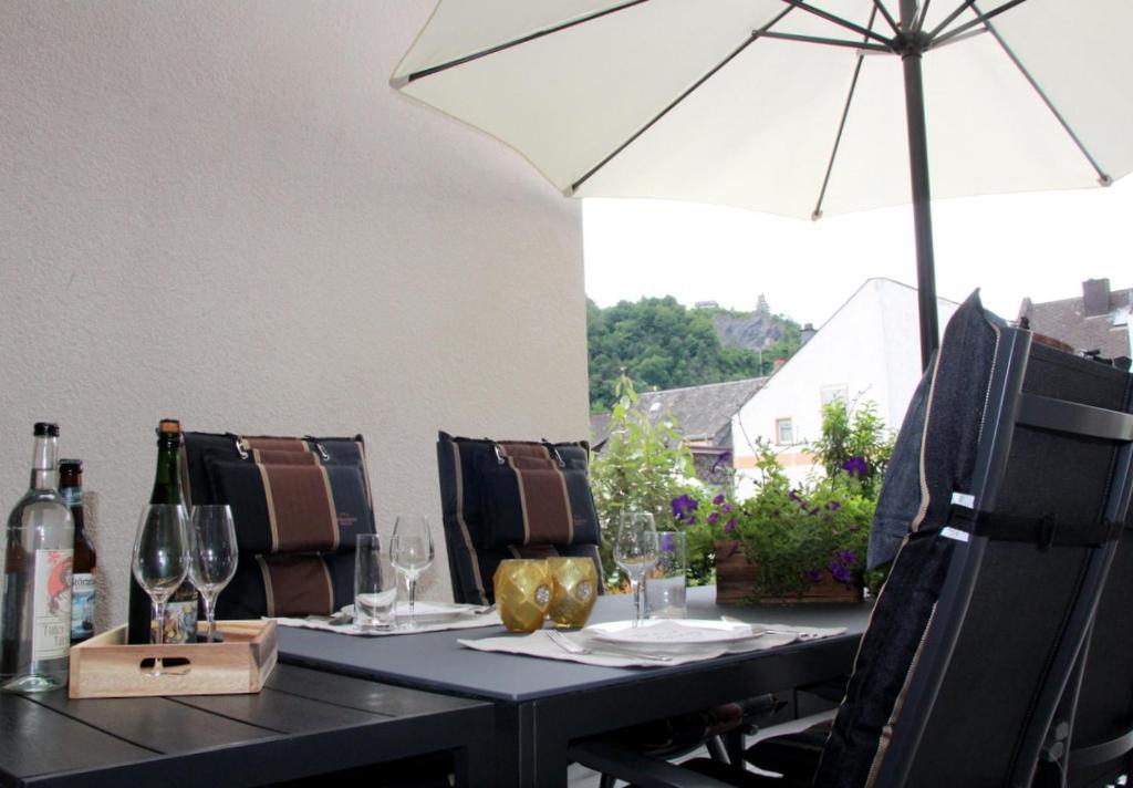 Moselromance - Luxusapartment - Grosse Terrasse - Ruhige Lage Traben-Trarbach Exteriör bild